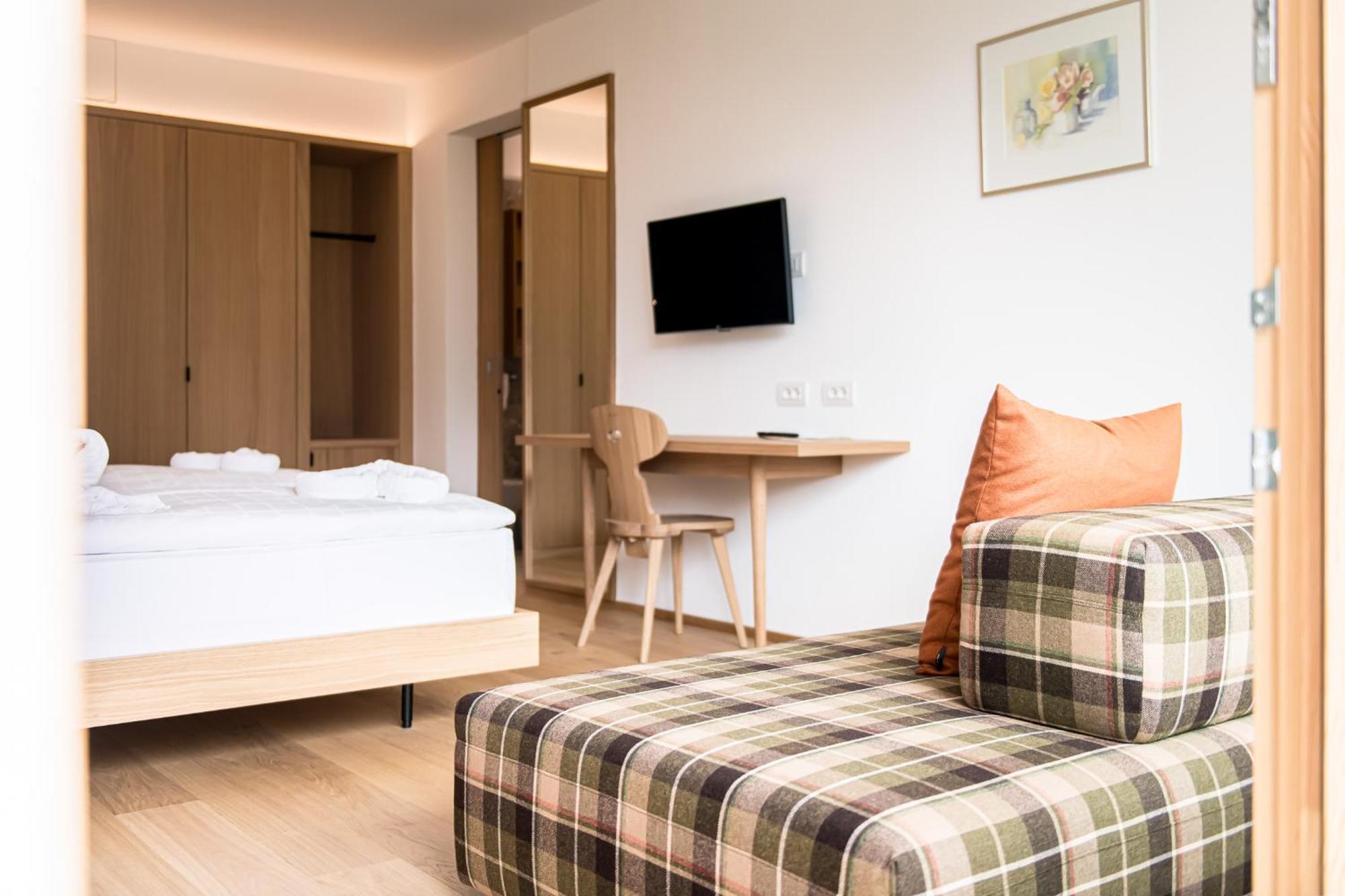 Hotel Taufers モリーニ・ディ・トゥーレス エクステリア 写真
