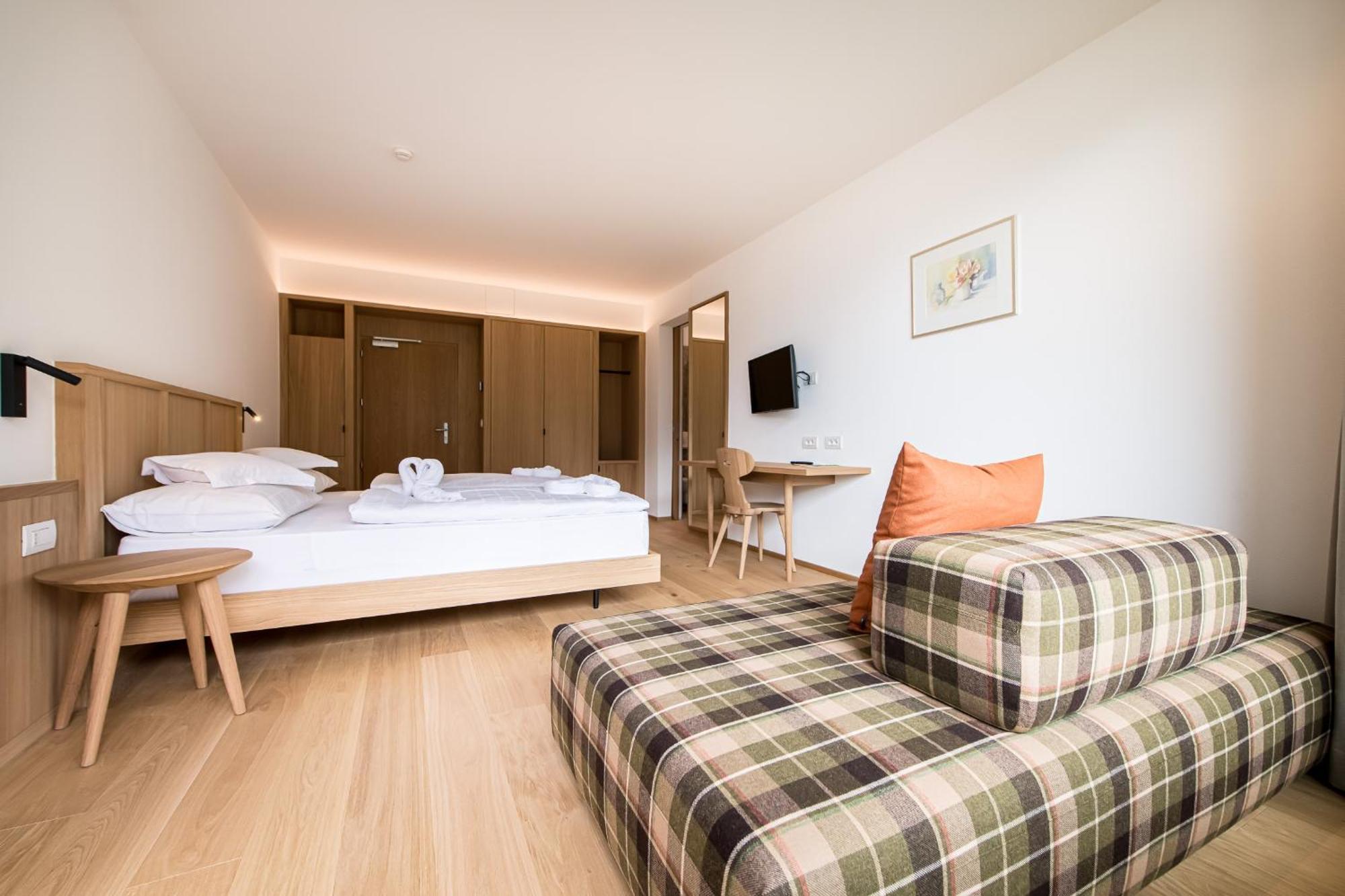 Hotel Taufers モリーニ・ディ・トゥーレス エクステリア 写真